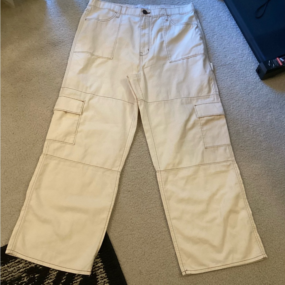 SO Women’s Light Tan High-Rise Wide-Leg Cargo Pants